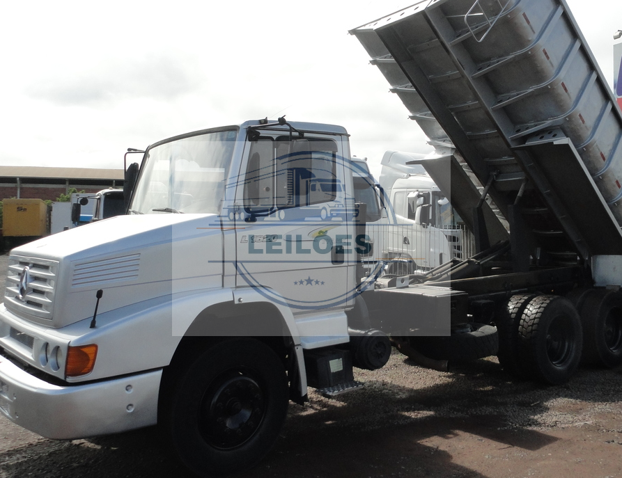 Mercedes Benz L 1620 - 6x2 - 2003 -  Caçamba Basculante